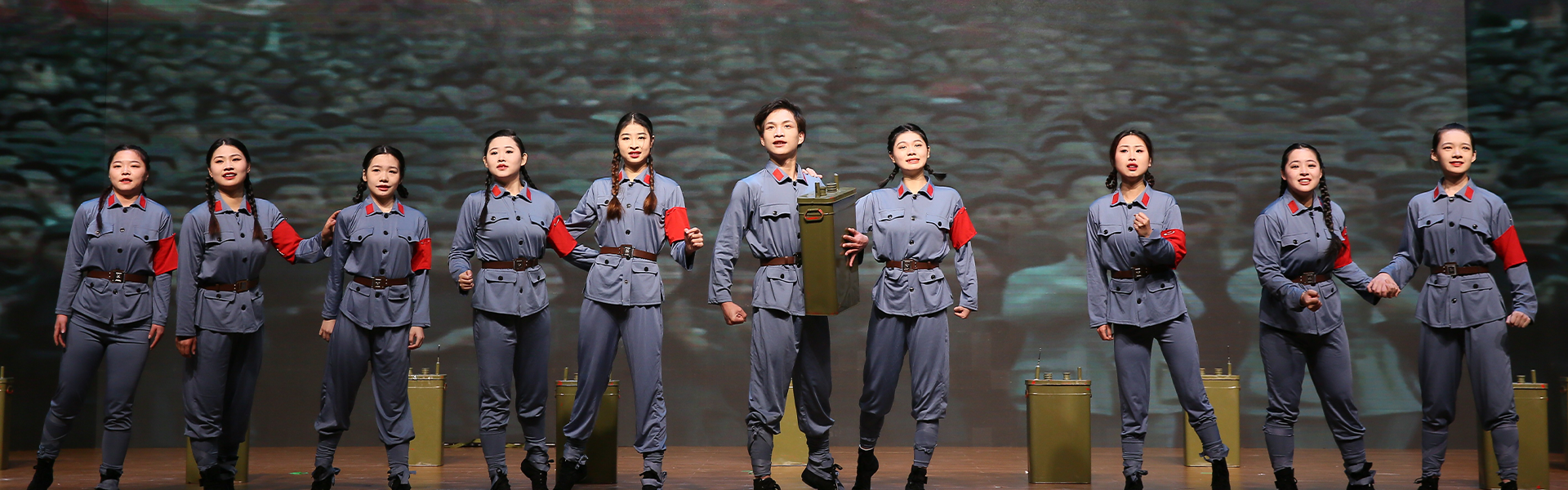 相似象学会誌　相似象　第１４号 Oliver Peoples OV-5525U 浓咖啡色/382 渐变色• EyeWearThese.com